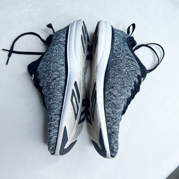 APL Black & White & Melange Techloom Phantom Sneaker - Picture 3 of 11